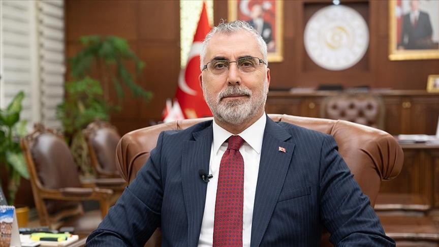 Bakan Işıkhan açıkladı: Deprem bölgesindeki iller için mücbir sebep hali 30 Kasım'a kadar uzatıldı