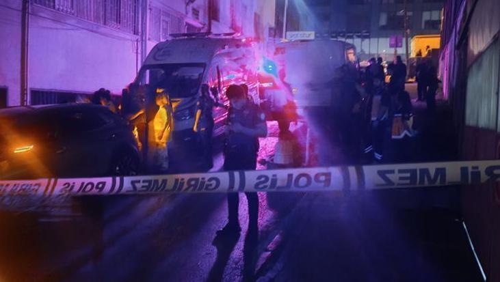 Düğün çıkışı kanlı bitti! Yakınını, başına taşla vurarak öldürdü