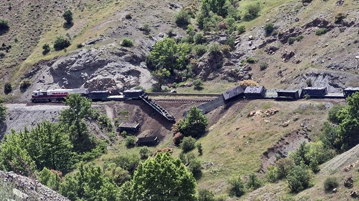 Elazığ'da tren kazası! 5 vagon raydan çıktı