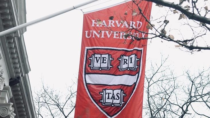 Harvard, Trump yönetiminin uluslararası öğrenci programını durdurma planını kınadı