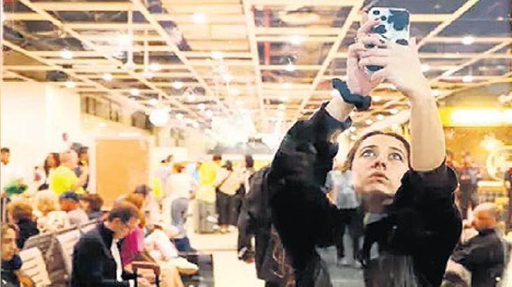 İspanya’da elektrikten sonra telefon ve internet kesildi