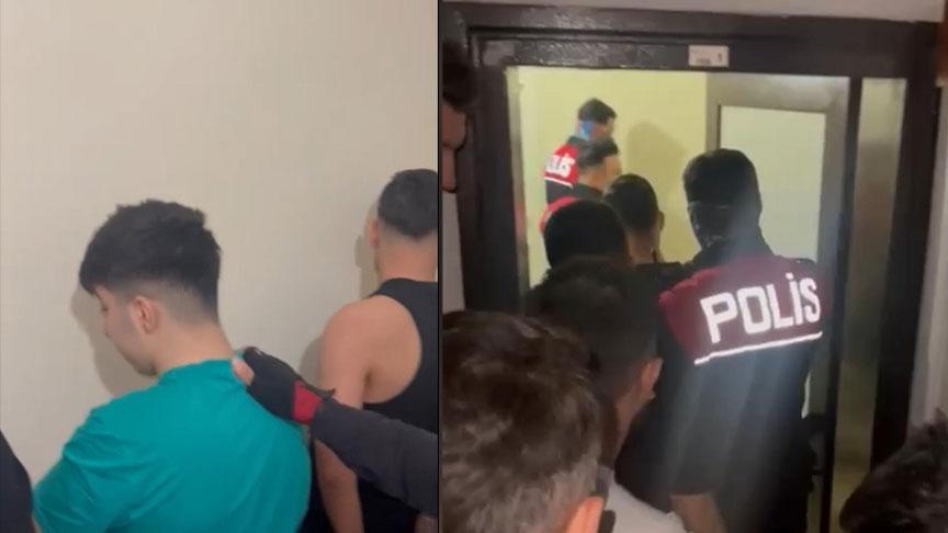 Koltuğun içinden kokain çıktı! 'Evde silah var' dedi 5 kişi tutuklandı