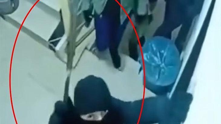 Mardin'de kar maskeli 4 kişi husumetlilerinin kapısını parçaladı! İşte o anlar