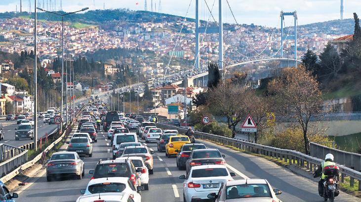 Otoyollar her yıl ‘otomatik’ zamlanacak