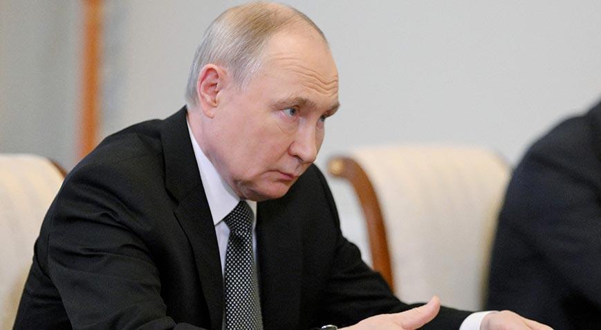 Putin: İran'ın barışçıl nükleer enerji alanındaki çıkarları sağlanabilir