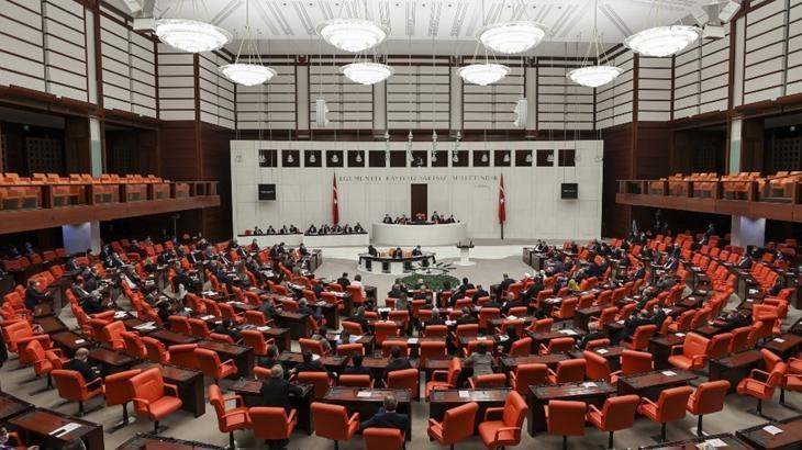 Son dakika! 10. Yargı Paketi Meclis'te kabul edildi ve yasalaştı