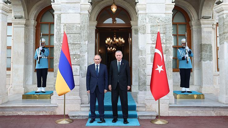 SON DAKİKA! Cumhurbaşkanı Erdoğan Ermenistan Başbakanı Paşinyan'ı kabul etti