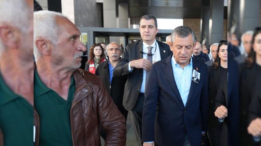Son dakika gündem haberleri! Özgür Özel'e kim saldırdı? Özgür Özel'e saldıran kişinin kimliği belli oldu!