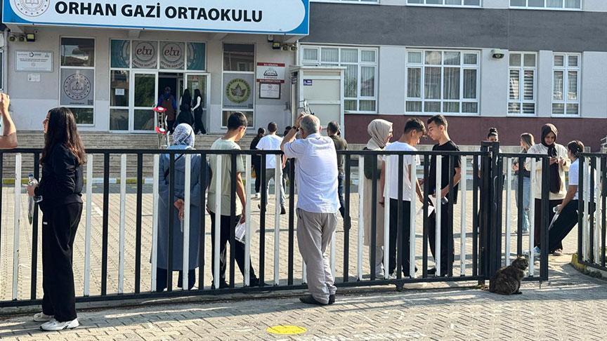 Son dakika... LGS heyecanı! İlk oturum başladı