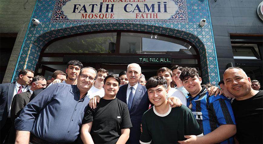 TBMM Başkanı Kurtulmuş, Belçika Diyanet Vakfını ziyaret etti