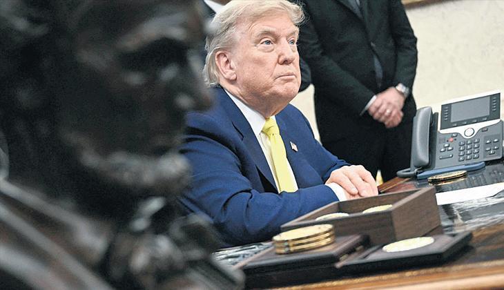 Trump beklemede...
