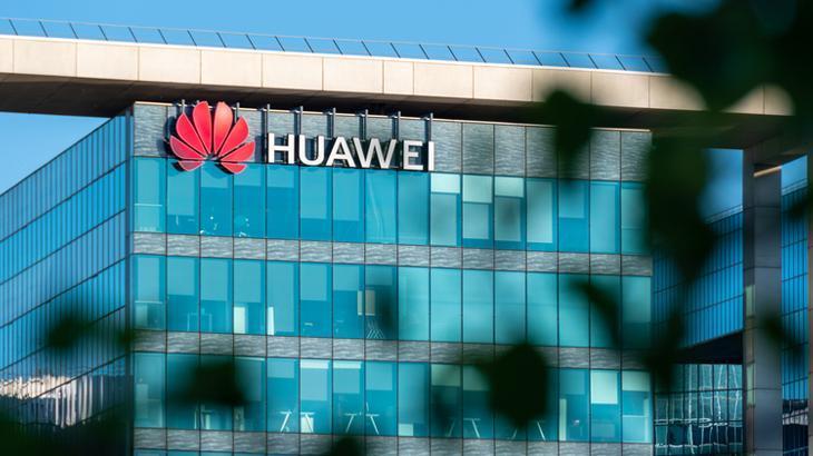 Windows ve macOS'e rakip geliyor! Huawei PC için HarmonOS'i duyurdu